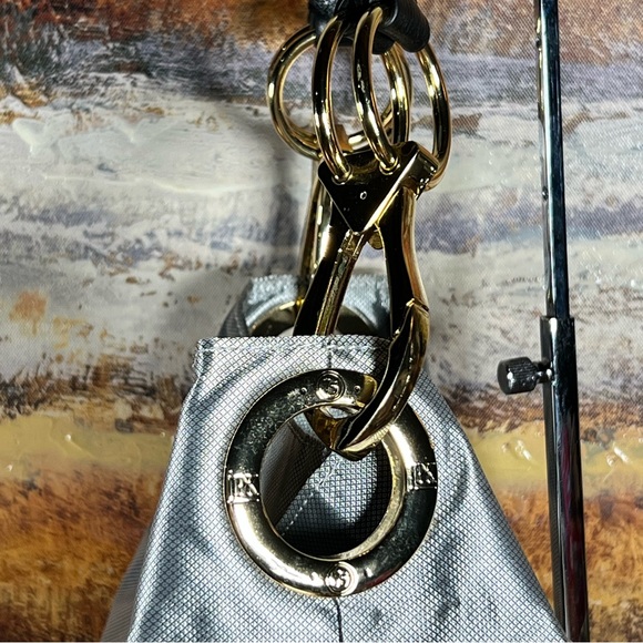 JPK Paris 75 Hobo Shoulder Bag Silver Great Condition - Picture 4 of 12